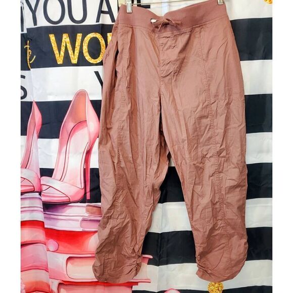 Torrid crop pants - Picture 1 of 6